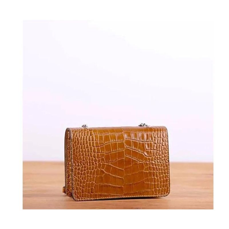 Sac à main en cuir italien minimaliste - pour des occasions spéciales