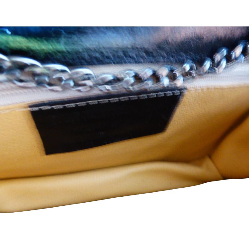 Sac à main en cuir italien minimaliste - pour des occasions spéciales