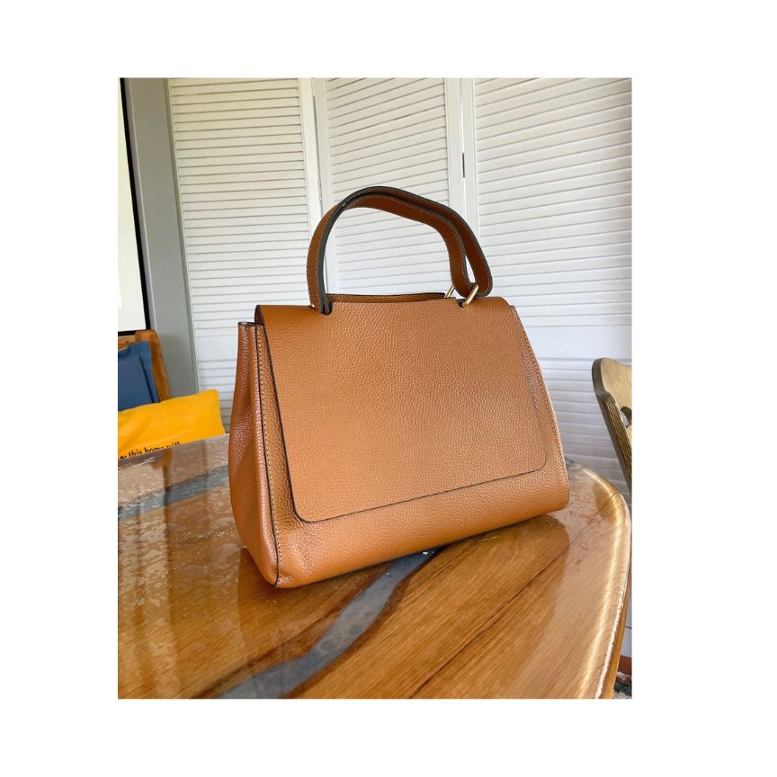 Sac à main en cuir pour femmes - simple et élégant pour toutes les occasions