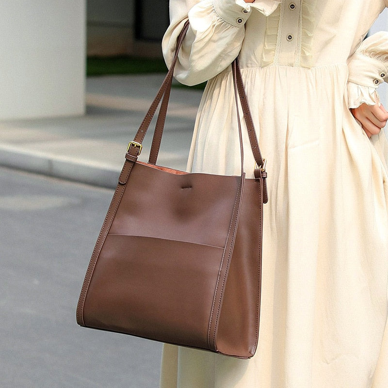 Sac Bandoulière à Epaule Classique en Cuir