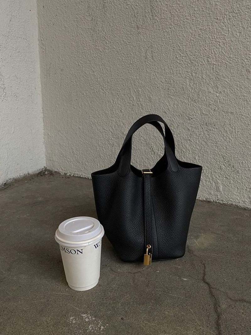 Mandy - Buckettas