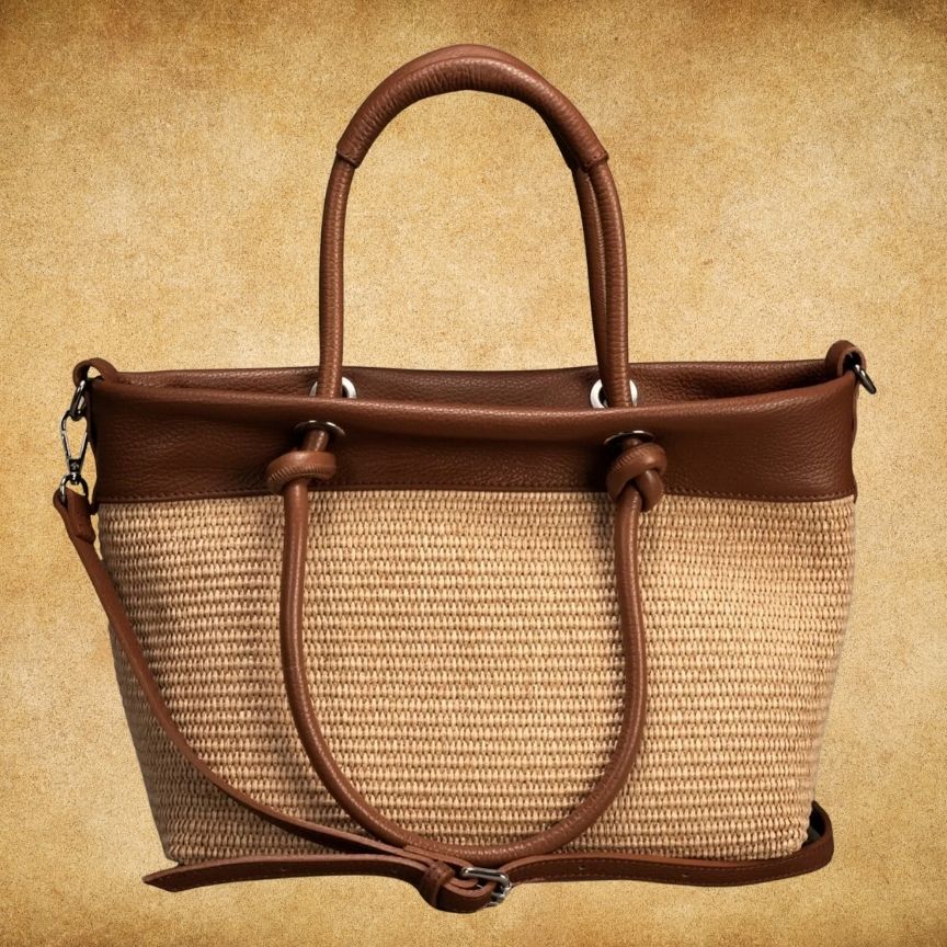 Sac à bandoulière moderne en cuir italien avec garniture en paille